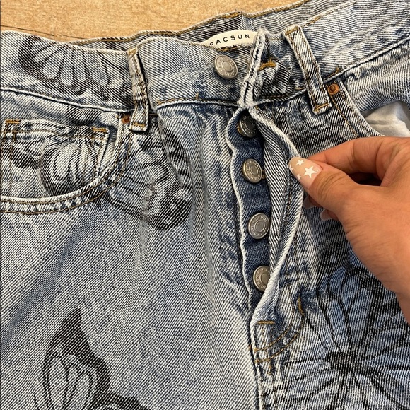 PacSun High Rise Straight Light Blue Denim Jeans Butterfly Print Button Fly 26 - Picture 4 of 10